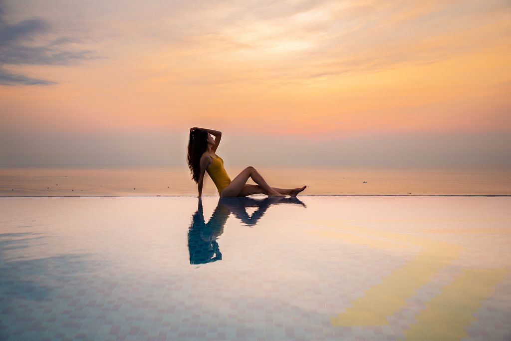 THE BEST HOTELS WHICH HAVE THE MOST GLORIOUS INFINITY POOL IN DANANG